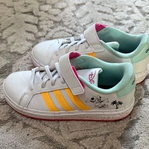 Adidas Kids' White and Yellow Sneakers with Cartoon Design